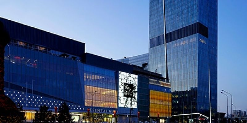 ESENTAI_PARK_COMPLEX_MALL_web